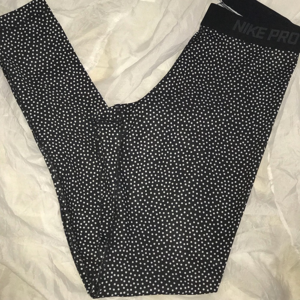 Nike PRO HyperWarm Polka Dot Leggings